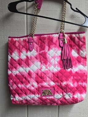 Quilted Pink Tie-Dye Tote Bag with Tassel